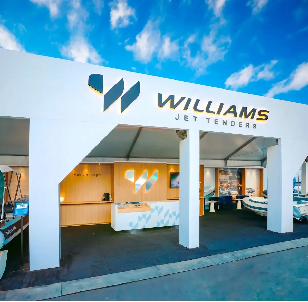 Williams Jet Tenders exhibit booth designed by Exhibit Craft