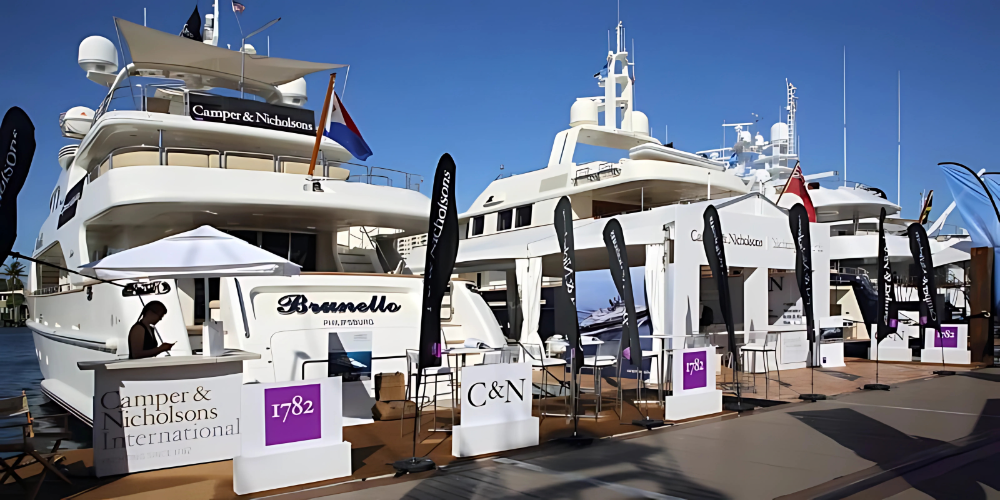 yachts-at-a-marina-with-exhibits-designed-by-a-trade-show-booth-builder-in miami